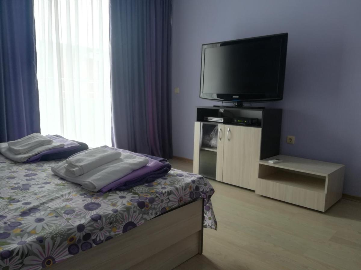 Apartments Victoria Кранево Екстер'єр фото