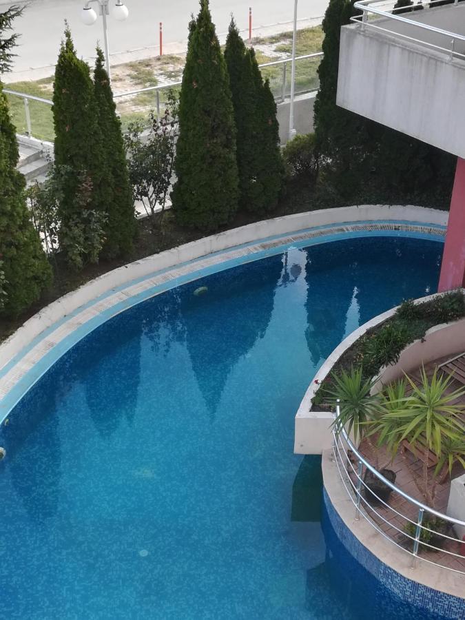 Apartments Victoria Кранево Екстер'єр фото
