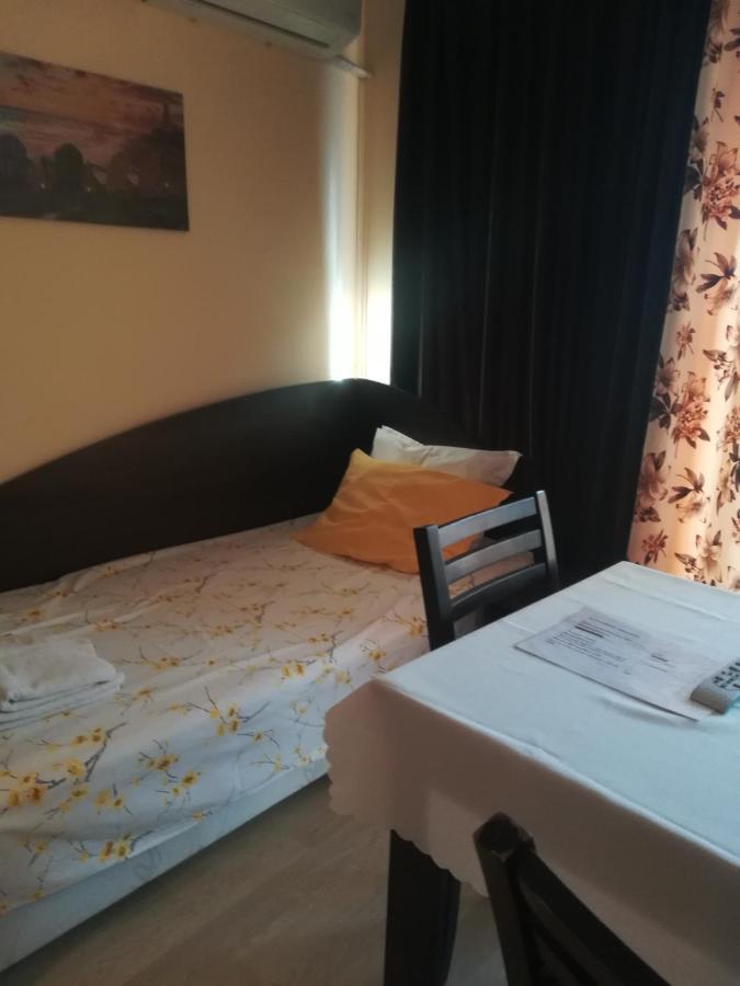 Apartments Victoria Кранево Екстер'єр фото