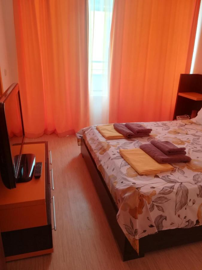 Apartments Victoria Кранево Екстер'єр фото