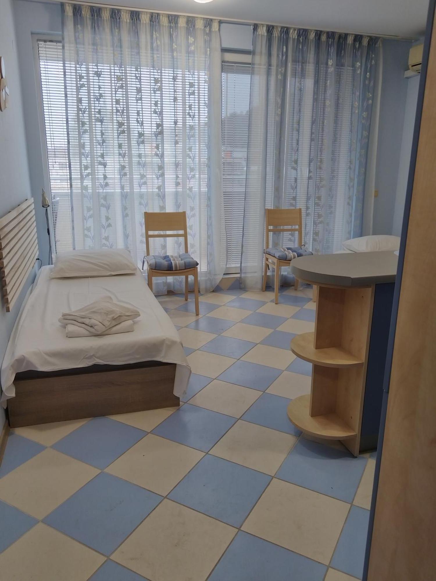 Apartments Victoria Кранево Екстер'єр фото
